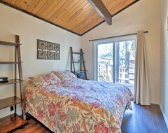 Casa/apartamento entero Cozy Big Bear Cabin With Spacious Deck And Fireplace! (Big Bear City, EE. UU.)