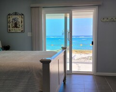 Koko talo/asunto Spectacular Ocean Front Home With A Beautiful Secluded Sandy Beach. (New Bight, Bahamas)