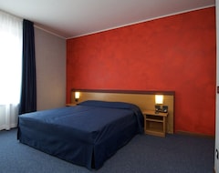 Hotel Residence Ducale (Porto Mantovano, Italia)
