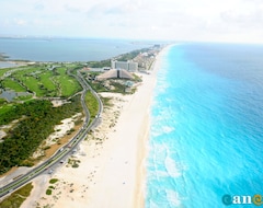 Khách sạn Holiday Inn Express Cancun Zona Hotelera (Cancun, Mexico)