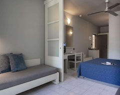 Hotelli Aeolos Beach Resort (Perama, Kreikka)