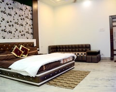 Hotel Taj Shiro Home stay (Agra, India)