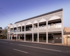 Khách sạn Grow At Goodwood (Adelaide, Úc)