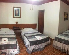 Gæstehus Capricornio Inn & Suites (Juanjuí, Peru)