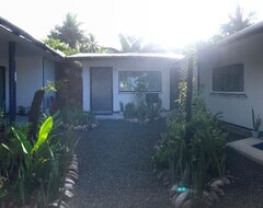 Hotel Island Hopper (Tofol, Micronesia)