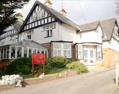 Hotel Clifton Lodge (High Wycombe, Reino Unido)