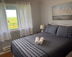 Hele huset/lejligheden Chelton Oceanfront Cottage (Crapaud, Canada)