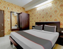 Hotel OYO 23461 Champion Lotus (Bengaluru, India)