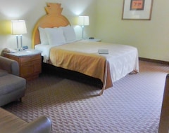 Khách sạn Quality Inn & Suites Greenfield I-70 (Greenfield, Hoa Kỳ)
