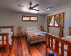 Hotel Fraser Island Retreat (Fraser Island, Australia)