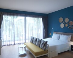 Hotel The Signature Phuket Resort (Cape Panwa, Thailand)