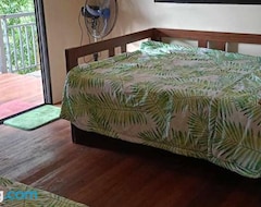 Khu cắm trại Cozy Lake House Accommodation for 10 to 15 guests (Cavinti, Philippines)