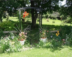 Bed & Breakfast A Valley View B&B (St. Marys, Canadá)