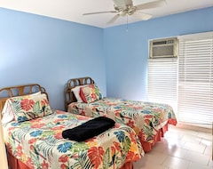 Hotel Palm Breezes (Christiansted, US Virgin Islands)