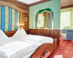 Double Room Osterhorn Wellness Wing W. Breakfast - Moisl, Pleasure And Vitality Hotel (Abtenau, Austria)