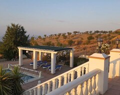 Otel Charming Villa With Private Pool, Isolated Among Almond Trees, Beautiful Views (Albox, İspanya)
