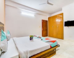 Hotel Treebo Trip Sky Residency (Noida, India)