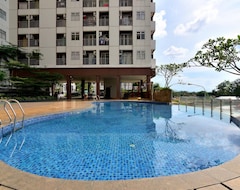 Hotel Studio Apartemen Serpong Greenview - Homey 4 (Tangerang, Indonesia)