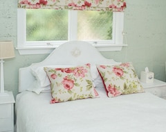 Bed & Breakfast Revive On Oakview Boutique Beauty and Accommodation (Ashburton, Nueva Zelanda)