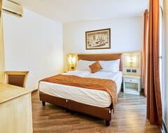 Khách sạn Hotel Sole Relax & Panorama (Riva del Garda, Ý)