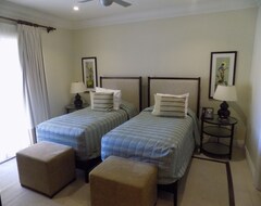 Hotel Eaton Residence (Gros Islet, Saint Lucia)