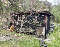 Hele huset/lejligheden Cozy Cottage In A Beautiful Setting By The Abyfjorden-brastad (Brastad, Sverige)
