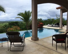 Entire House / Apartment La Hacienda Is A Luxury Vacation 3/3.5 Home & Casita Near Playa Venao Pets Ok (Tonosí, Panama)