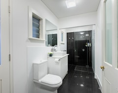Koko talo/asunto Luxe Apartment @ Central Market (Adelaide, Australia)