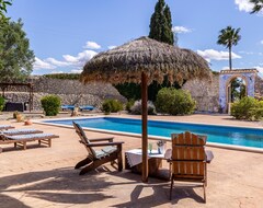 Toàn bộ căn nhà/căn hộ Rustic Holiday Home Son Costa With Mountain View, Garden, Pool & Wifi; Parking Available (Montuïri, Tây Ban Nha)