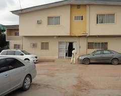 Hotelli Phoenix Suites & Inn (Abeokuta, Nigeria)