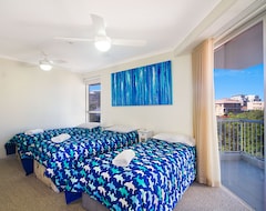 Huoneistohotelli Rainbow Bay Resort (Coolangatta, Australia)