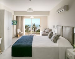 Hotel Louis Paphos Breeze (Paphos, Cyprus)