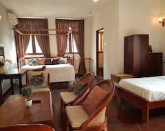 Bed & Breakfast Heeren Palm Suites (Malacca, Malaysia)