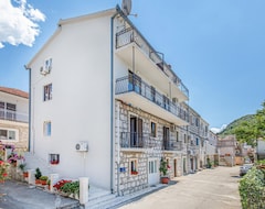 Hotel 1 Bedroom Accommodation In Blace (Otok, Croatia)