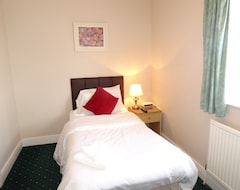 Hotel A.j Lodge Guest House (Slough, United Kingdom)