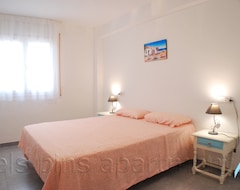 Hele huset/lejligheden Cambrils Apartment Facing The Sea. Beach At 20m. Close To All Amenities. (Cambrils, Spanien)
