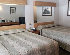 Hotel Calabogie Motor Inn (Calabogie, Kanada)