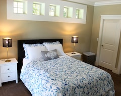 Hotel Wonderful Stay In West Vancouver Guest Suite Near Sea, Ski And City (Vancouver, Kanada)