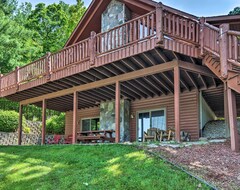 Toàn bộ căn nhà/căn hộ Cabin On Lake W/ 63 Acres & Trails + Guest House! (Trufant, Hoa Kỳ)