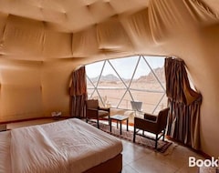 Khách sạn Saiel Tourist Camp (Wadi Rum, Jordan)