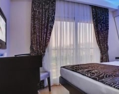 Khách sạn Blue City Hotel (Izmir, Thổ Nhĩ Kỳ)