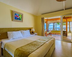 Hotel Coco Grove Beach Resort (Siquijor, Filipinas)