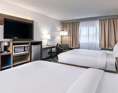 Hotel Comfort Suites Kingston Central (Kingston, Canada)