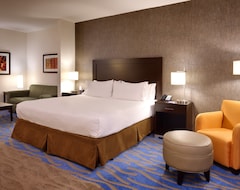 Holiday Inn Express & Suites Overland Park, An Ihg Hotel (Overland Park, ABD)