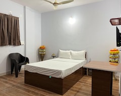 Otel Lotus Guest House (Pune, Hindistan)
