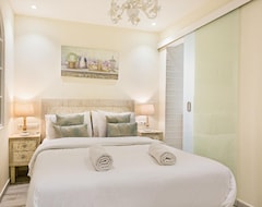 Tüm Ev/Apart Daire Sitges Centre Mediterranean Apartments - 4 Bedroom/4 Bathroom -sleeps Up To 9 (Sitges, İspanya)