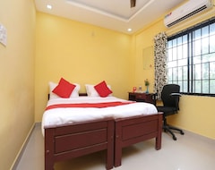 Hotelli OYO 4706 Chalil Residency (Kochi, Intia)