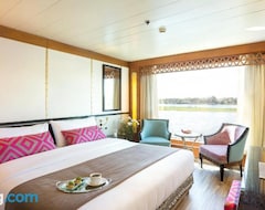 Khách sạn M/y Alyssa - 4 Or 7 Nights From Luxor Each Monday And 3 Or 7 Nights From Aswan Each Friday (Luxor, Ai Cập)