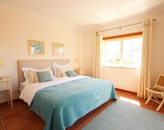 Toàn bộ căn nhà/căn hộ Luxury 4 Bedroom Villa With Private Pool On 5 Golf & Beach Resort (Peniché, Bồ Đào Nha)