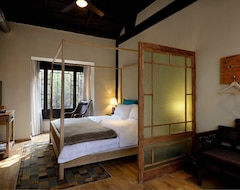 Hotel Blossom Hill Inn Skyland (Lijiang, China)